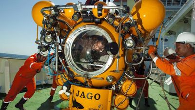 A marine mining expedition for diamonds. A practice some consider to produce sustainable diamonds.
