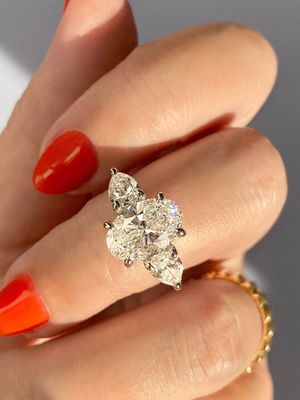 Frank Darling oval diamond three stone ring