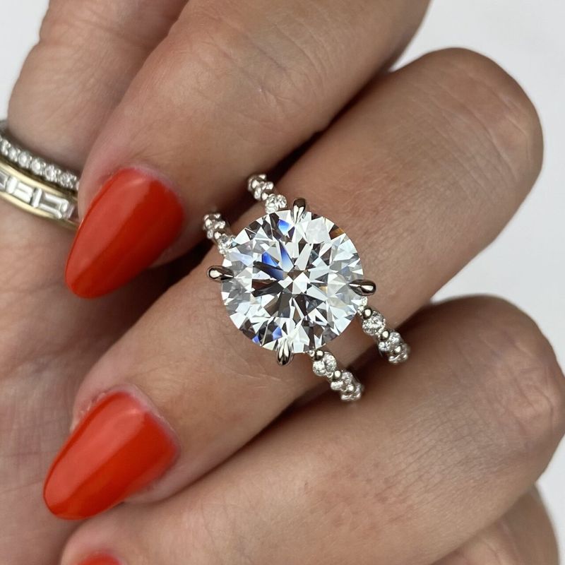 The Sleek Style of the Split Shank Engagement Ring | Frank Darling